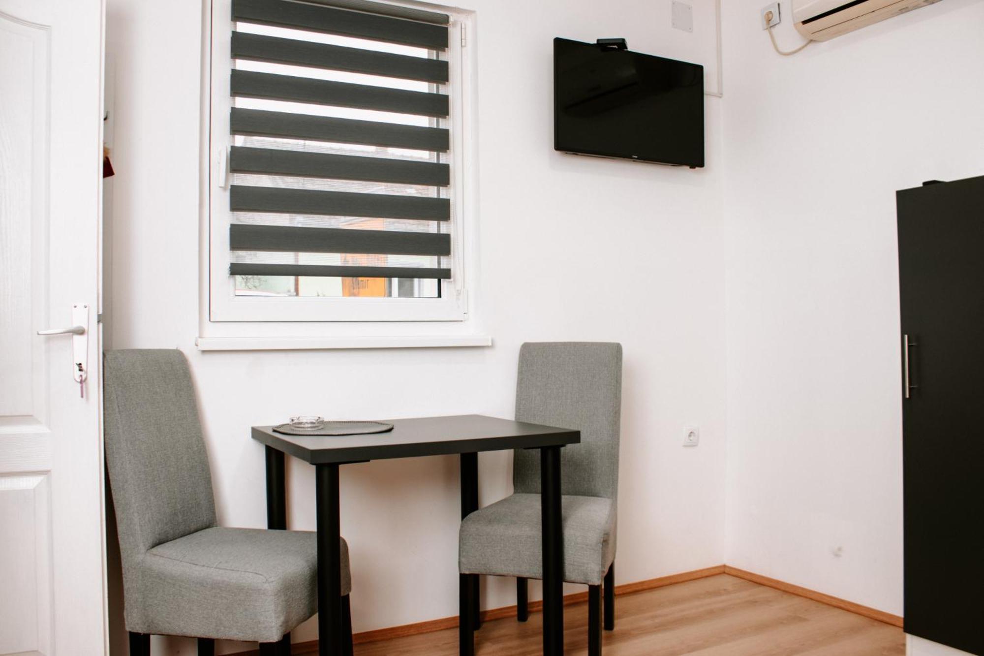 S. A. L. 2 Apartment Zrenjanin Ngoại thất bức ảnh